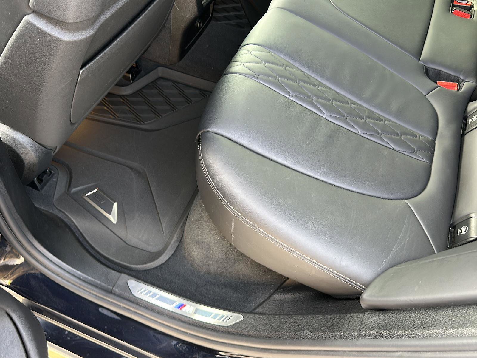 Used 2020 BMW X5 xDrive40i w/ M Sport Package image 26