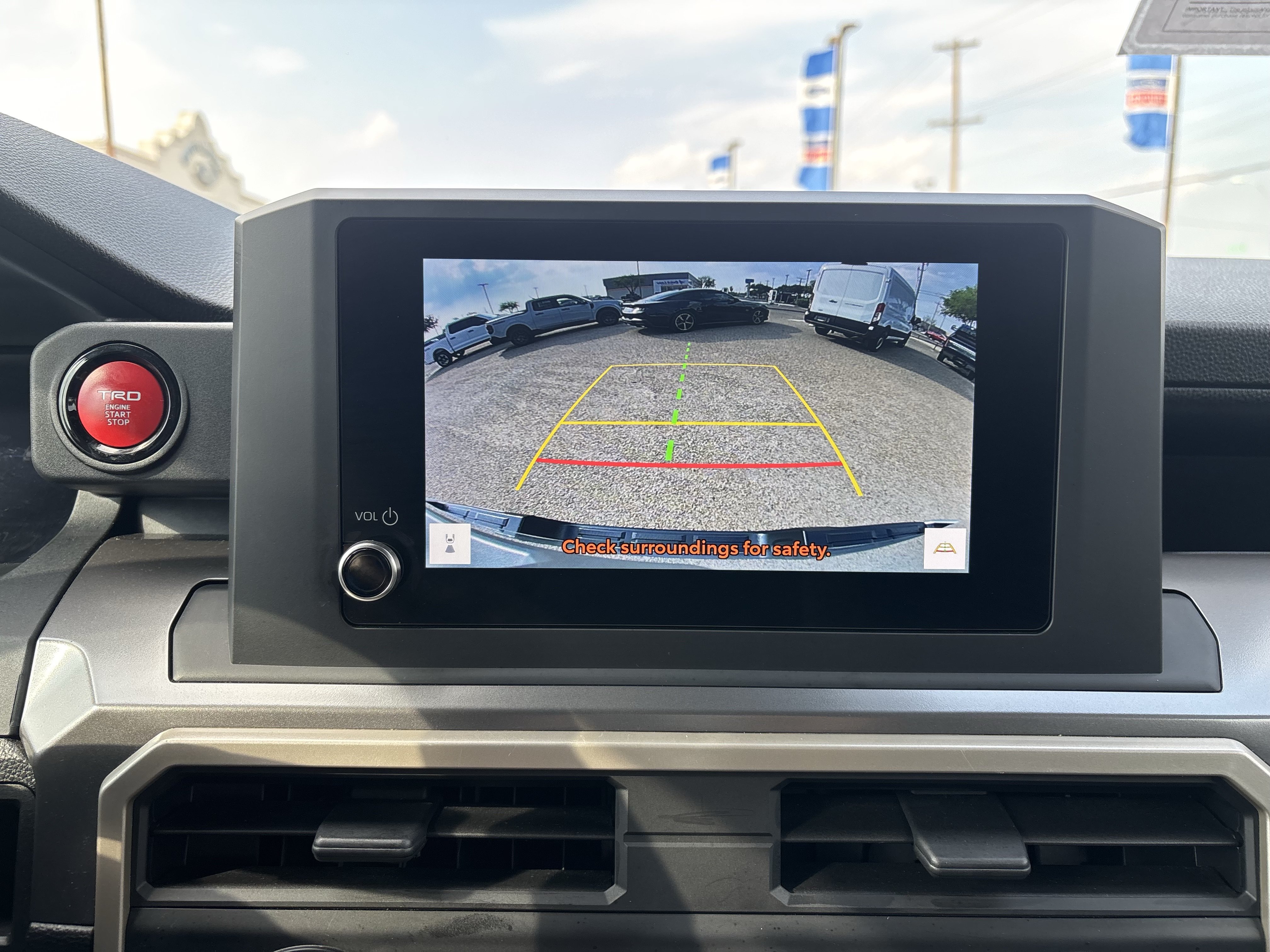 Used 2024 Toyota Tacoma TRD Sport AWD/4WD image 36