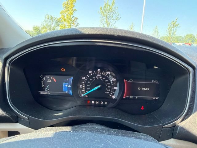 Certified 2018 Ford Fusion SE w/ Fusion SE Technology Package FWD image 40