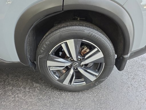 Used 2022 Nissan Rogue SL FWD image 17
