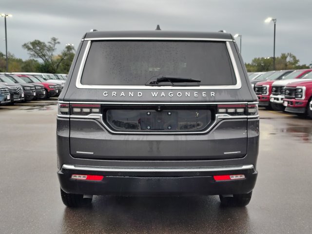 Used 2023 Jeep Grand Wagoneer Series II AWD/4WD image 6
