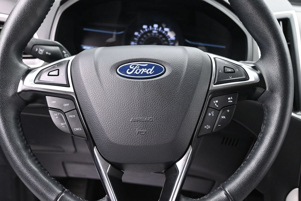 Certified 2024 Ford Edge SEL AWD/4WD image 13