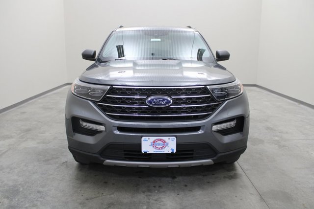 Certified 2023 Ford Explorer XLT w/ Equipment Group 202A image 5
