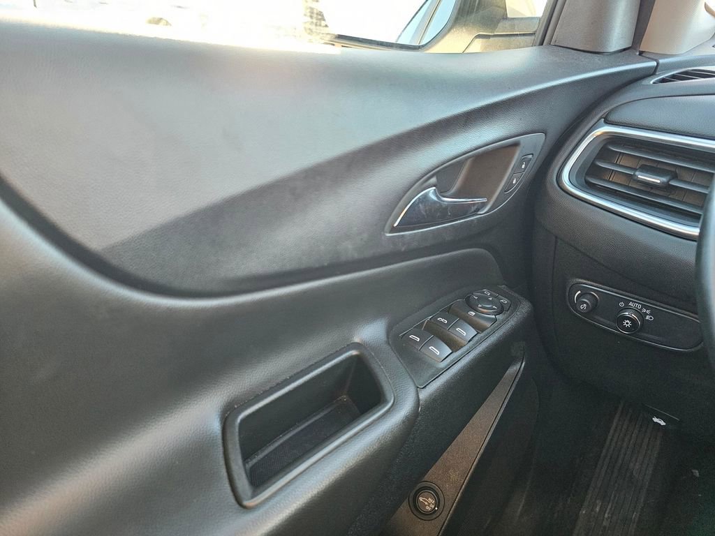 Used 2024 Chevrolet Equinox LT AWD/4WD image 30