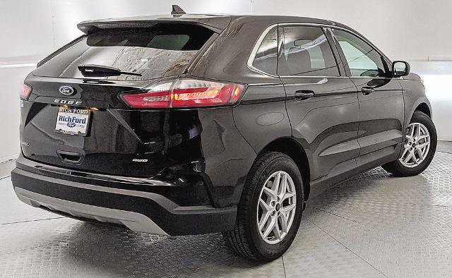 Certified 2023 Ford Edge SEL AWD/4WD image 3