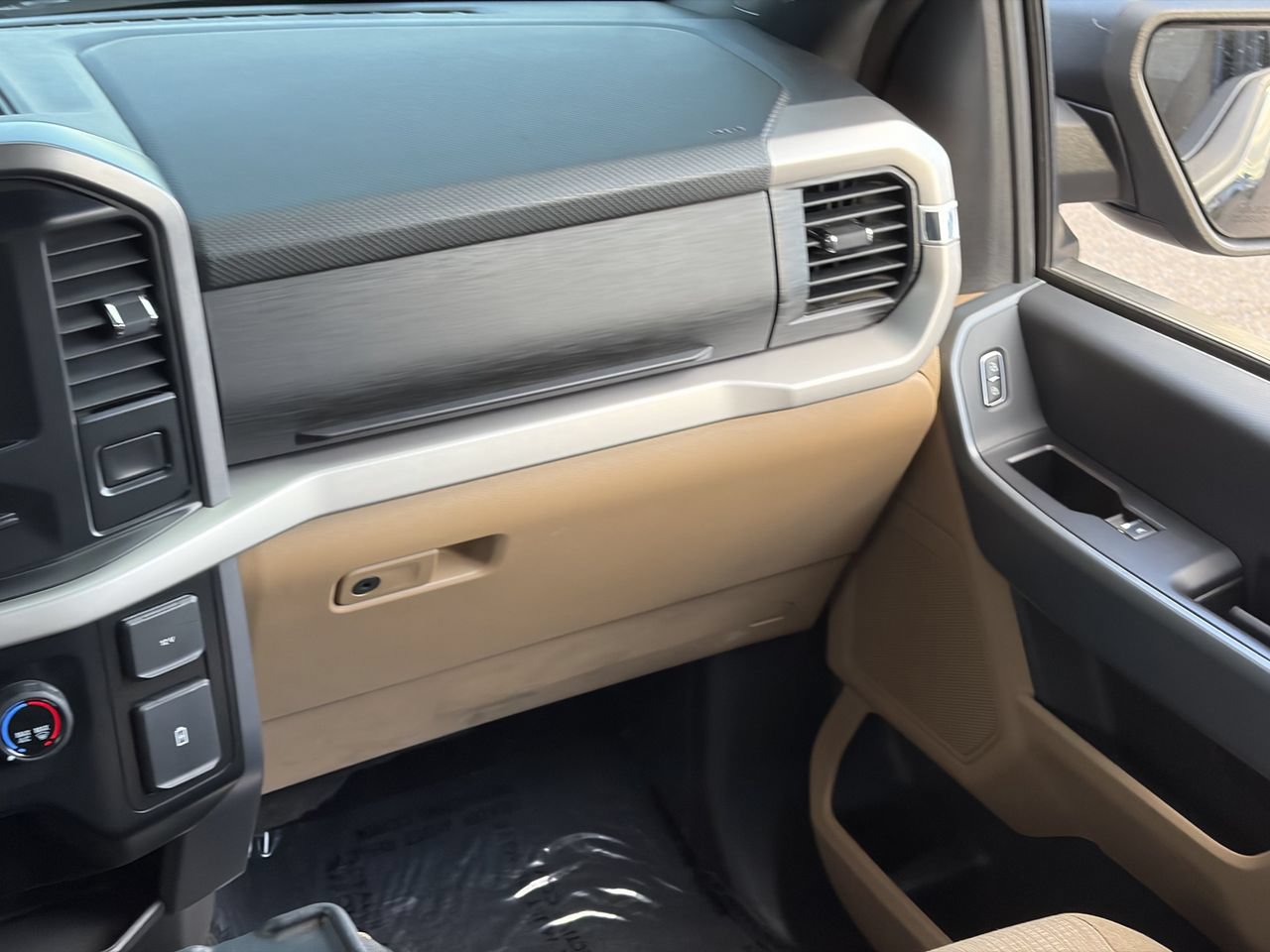 Certified 2023 Ford F150 XLT RWD image 18