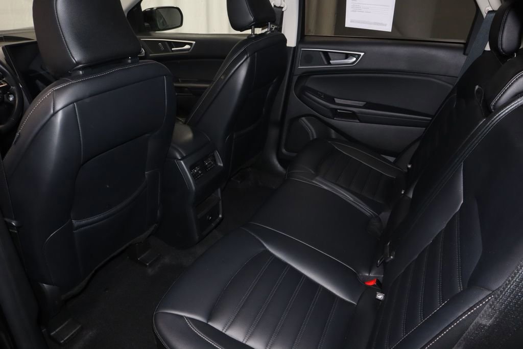 Certified 2024 Ford Edge SEL AWD/4WD image 22