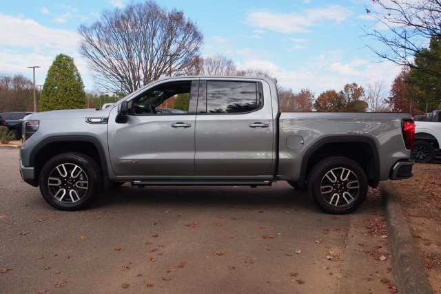 Used 2025 GMC Sierra 1500 AT4 w/ AT4 Premium Package image 4