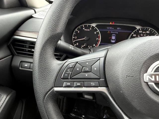 Used 2024 Nissan Altima 2.5 SV FWD image 12