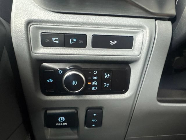 Certified 2023 Ford F150 Lariat w/ Trailer Tow Package AWD/4WD image 20