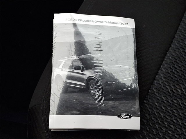 Certified 2023 Ford Explorer XLT image 28