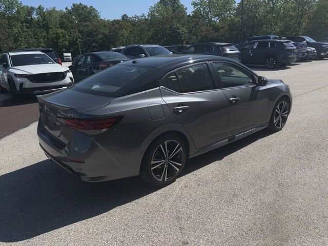 Used 2021 Nissan Sentra SR FWD image 13