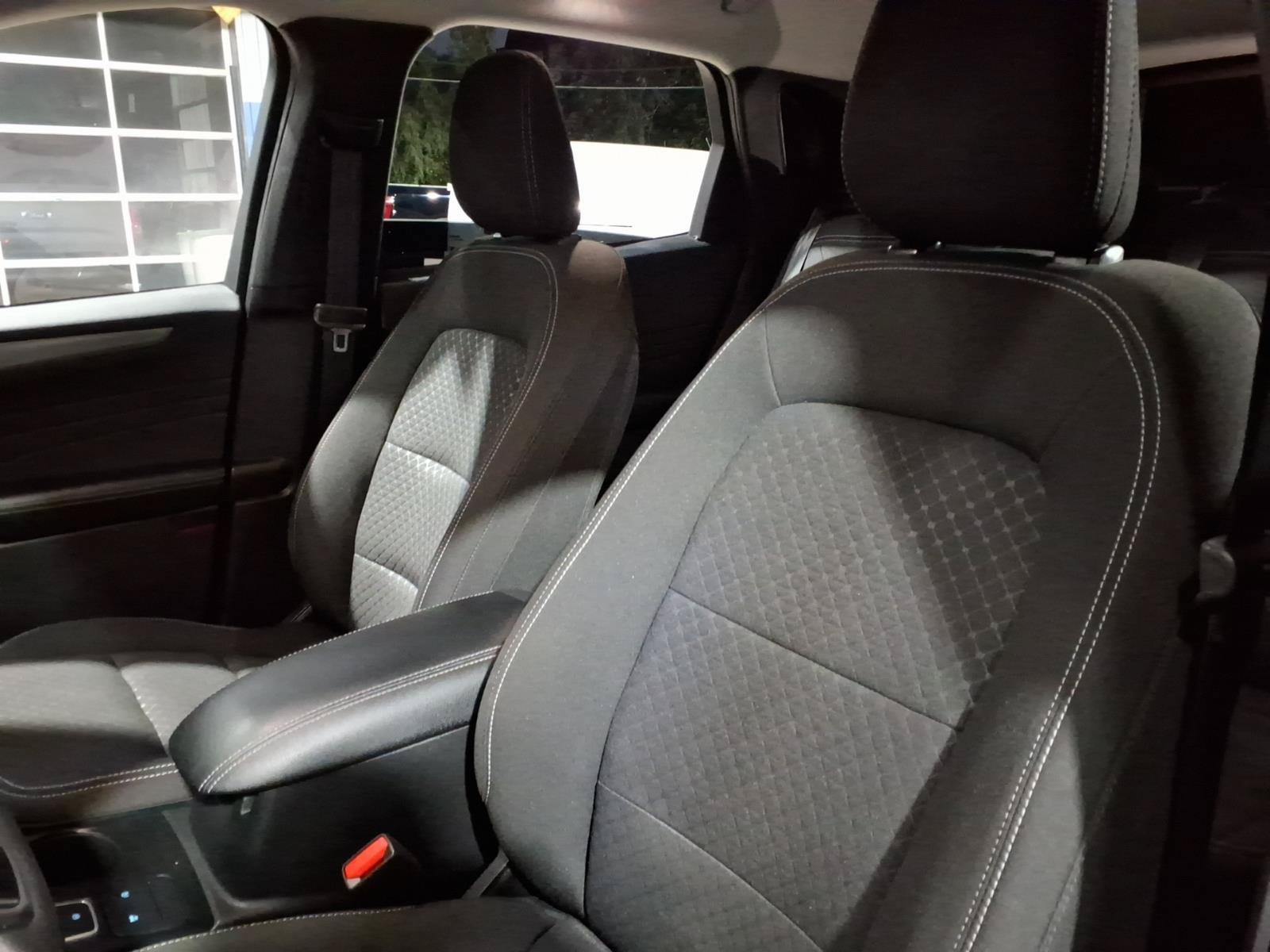 Certified 2024 Ford Escape Active w/ Cold Weather Package FWD image 12
