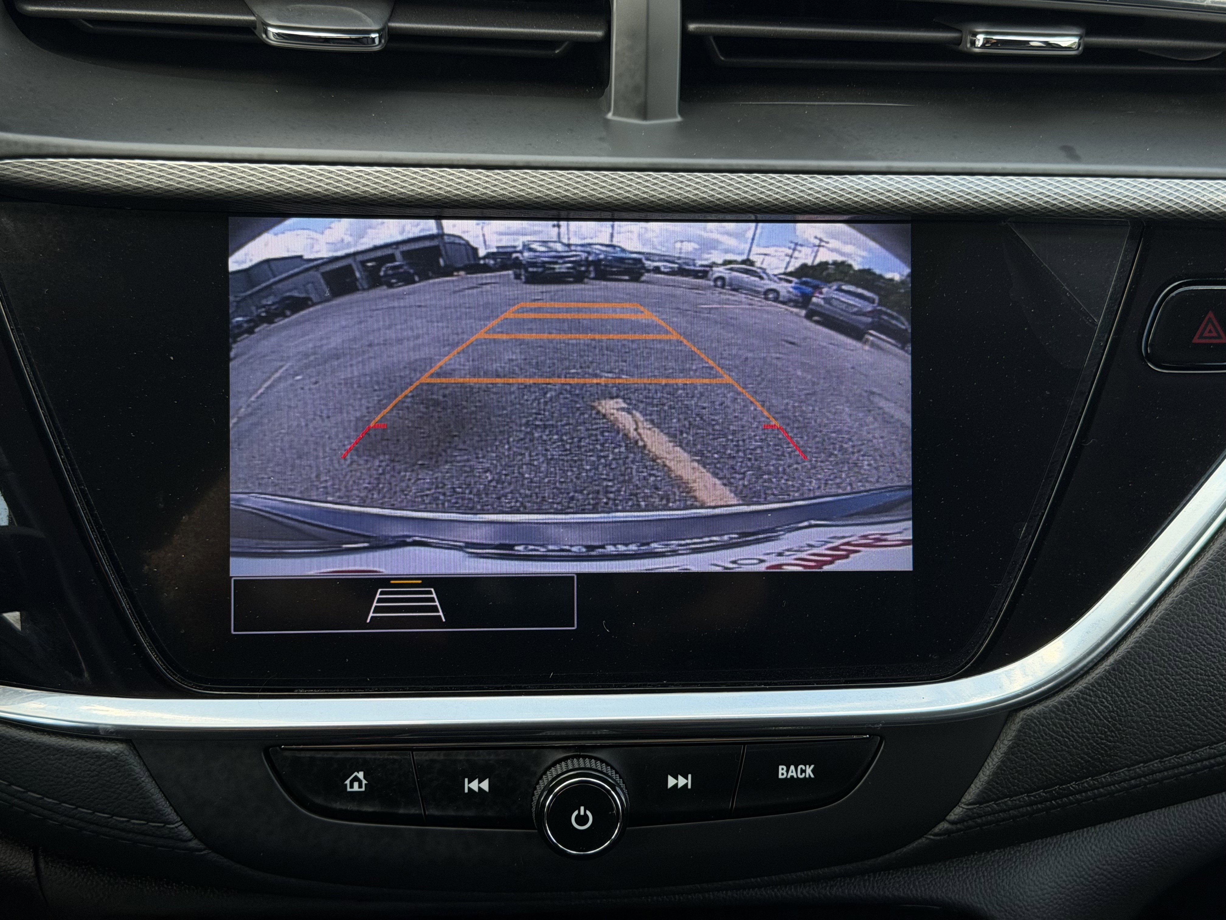 Used 2023 Buick Encore GX Essence w/ Experience Buick Package FWD image 26