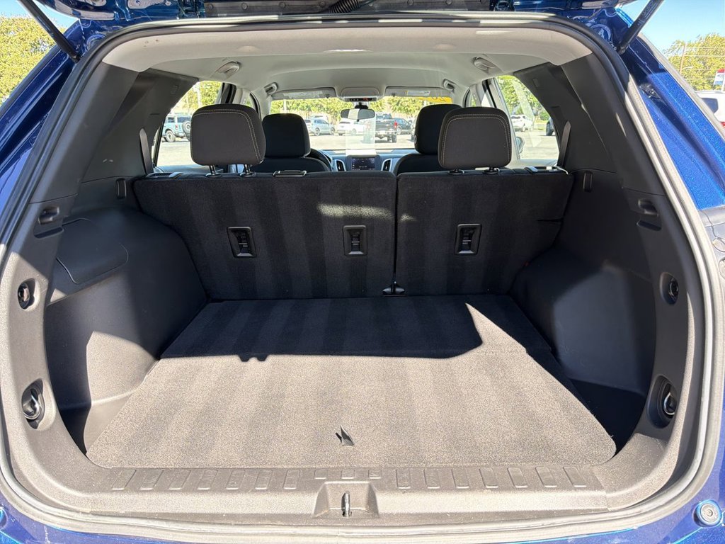 Used 2022 Chevrolet Equinox LS FWD image 25