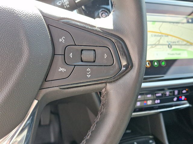 Used 2023 Chevrolet Bolt EUV Premier w/ Sun & Sound Package FWD image 10