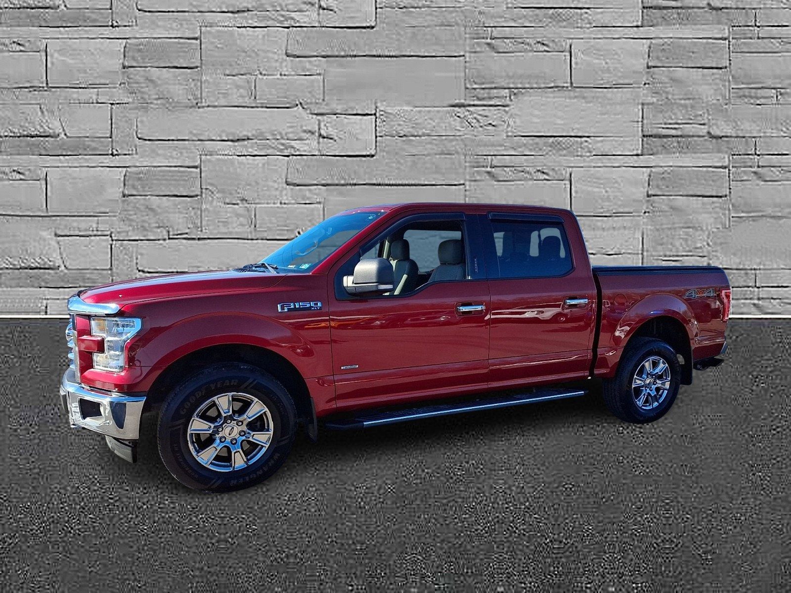 Certified 2017 Ford F150 XLT w/ Equipment Group 302A Luxury image 5