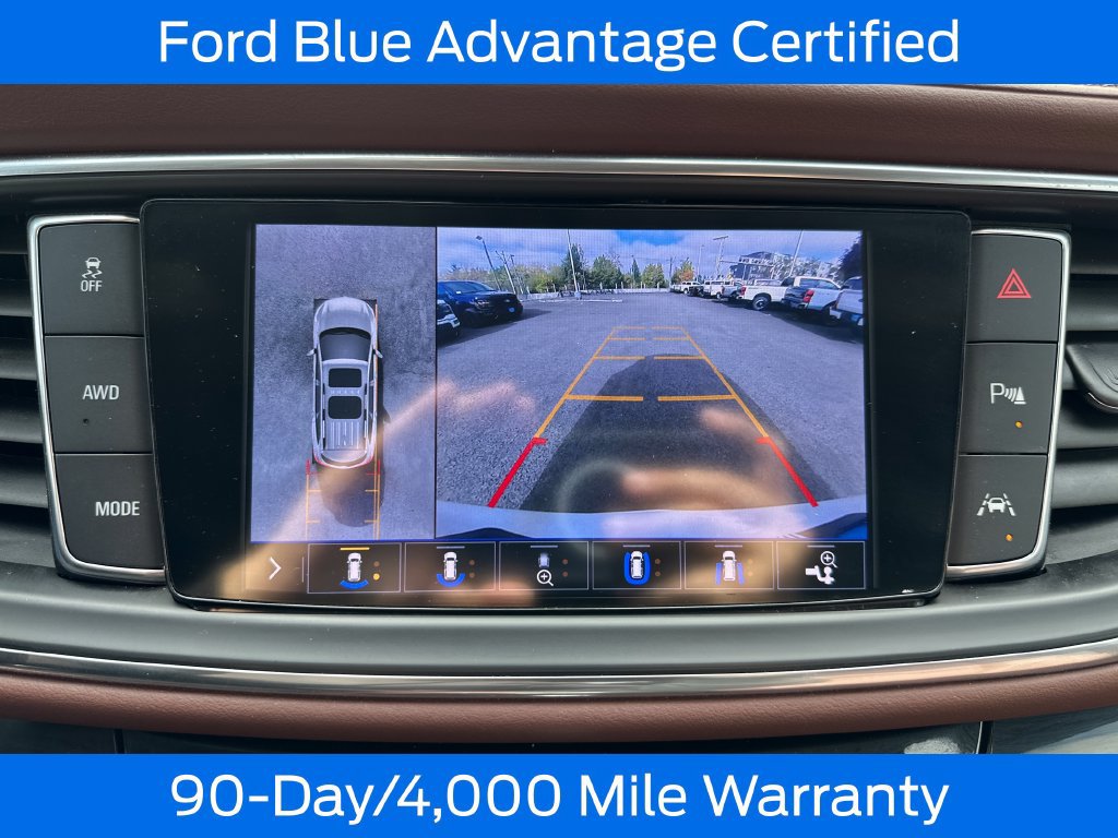 Used 2021 Buick Enclave Avenir w/ Avenir Technology Package AWD/4WD image 13