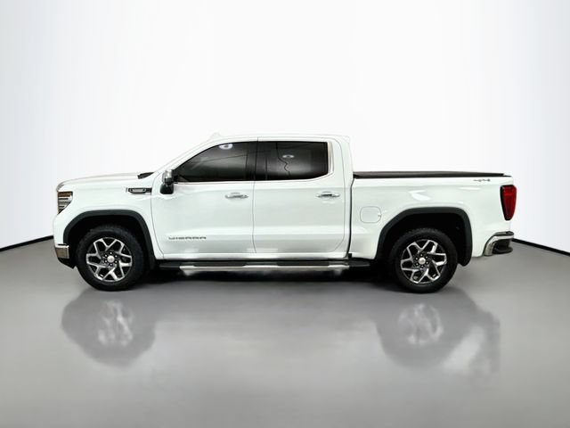 Used 2022 GMC Sierra 1500 SLT w/ SLT Premium Package AWD/4WD image 4