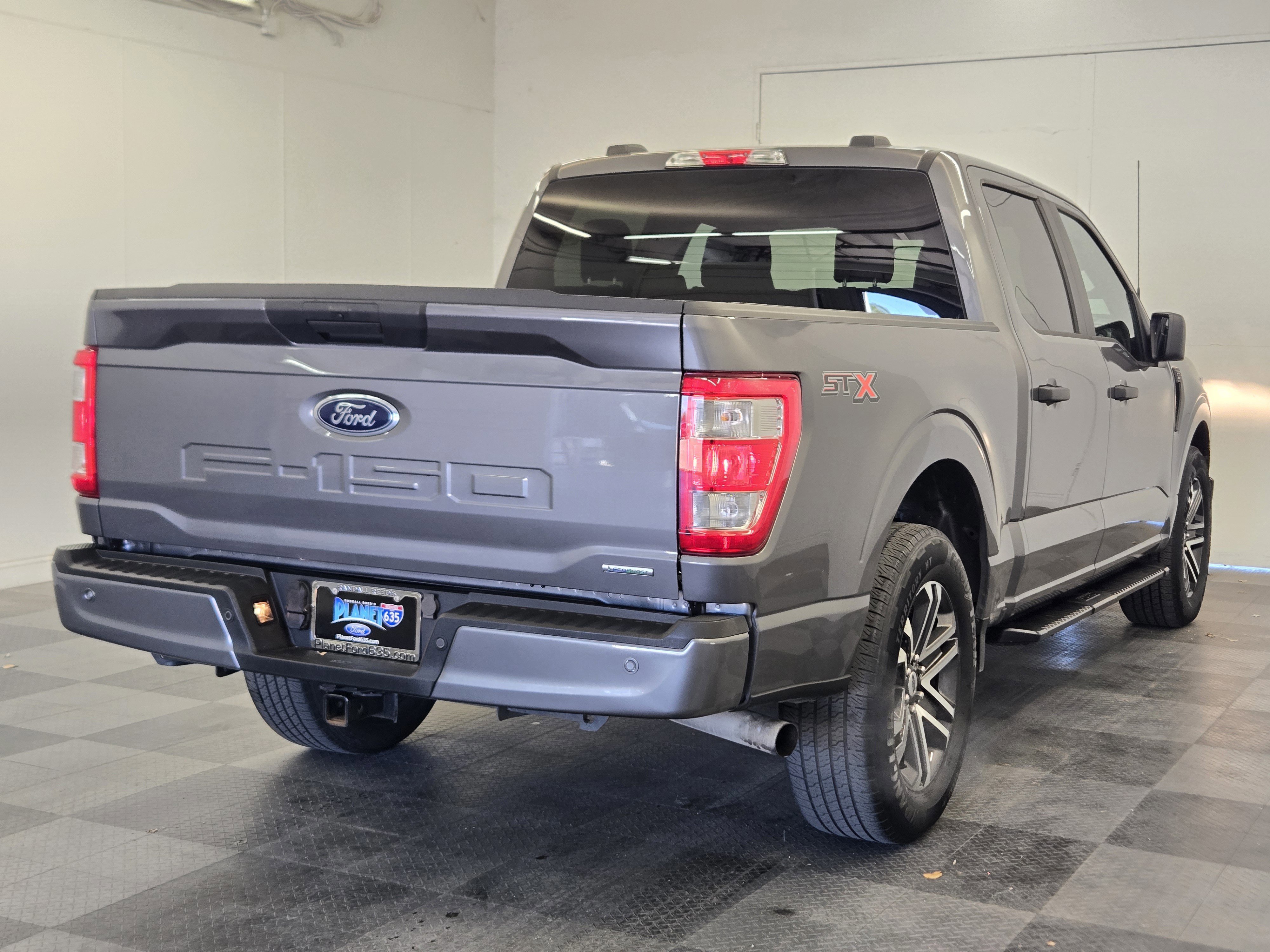 Certified 2023 Ford F150 XL w/ STX Appearance Package image 4