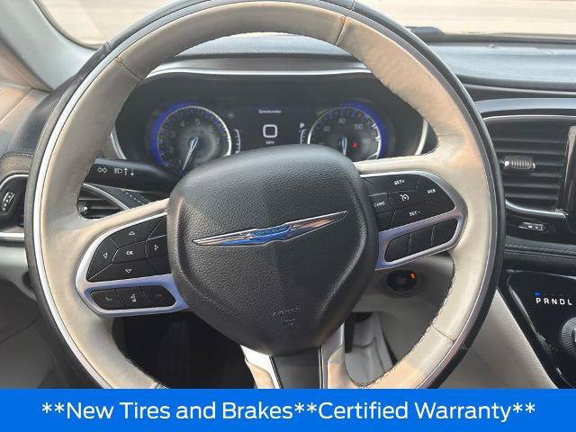 Used 2019 Chrysler Pacifica Limited FWD image 7