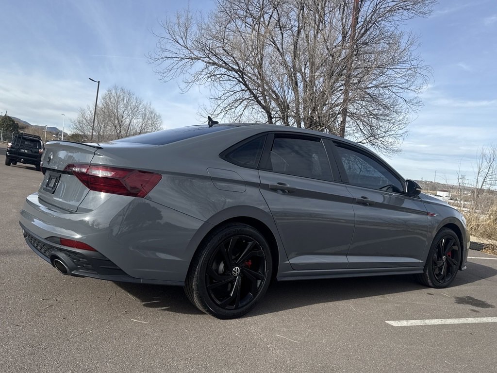 Used 2023 Volkswagen Jetta GLI Autobahn image 5