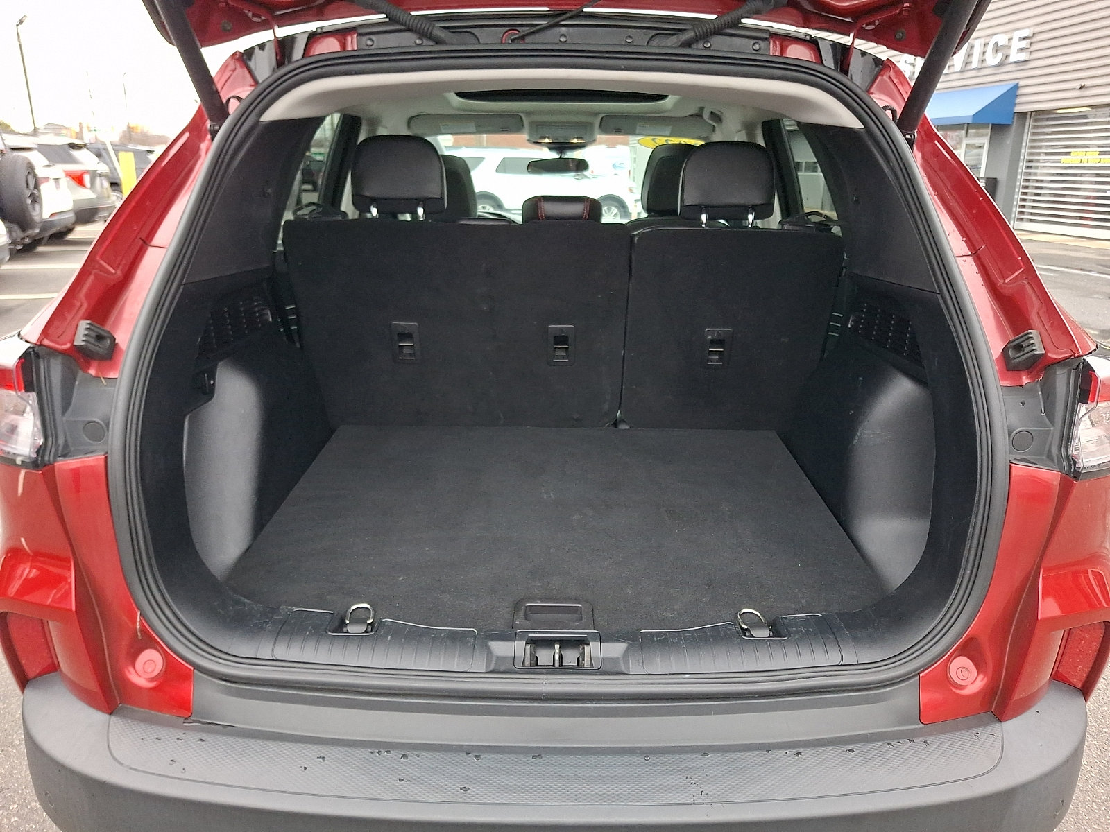 Certified 2022 Ford Escape SEL w/ SEL Stealth AWD Package image 30