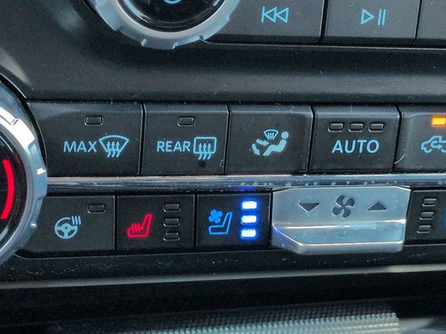 Certified 2023 Ford F150 Raptor w/ Raptor 37 Performance Package AWD/4WD image 22