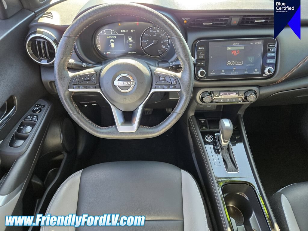 Used 2023 Nissan Kicks SR w/ SR Premium Package FWD image 9