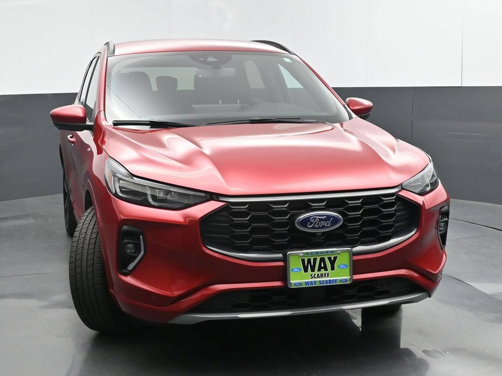 Certified 2023 Ford Escape ST-Line Elite AWD/4WD image 33