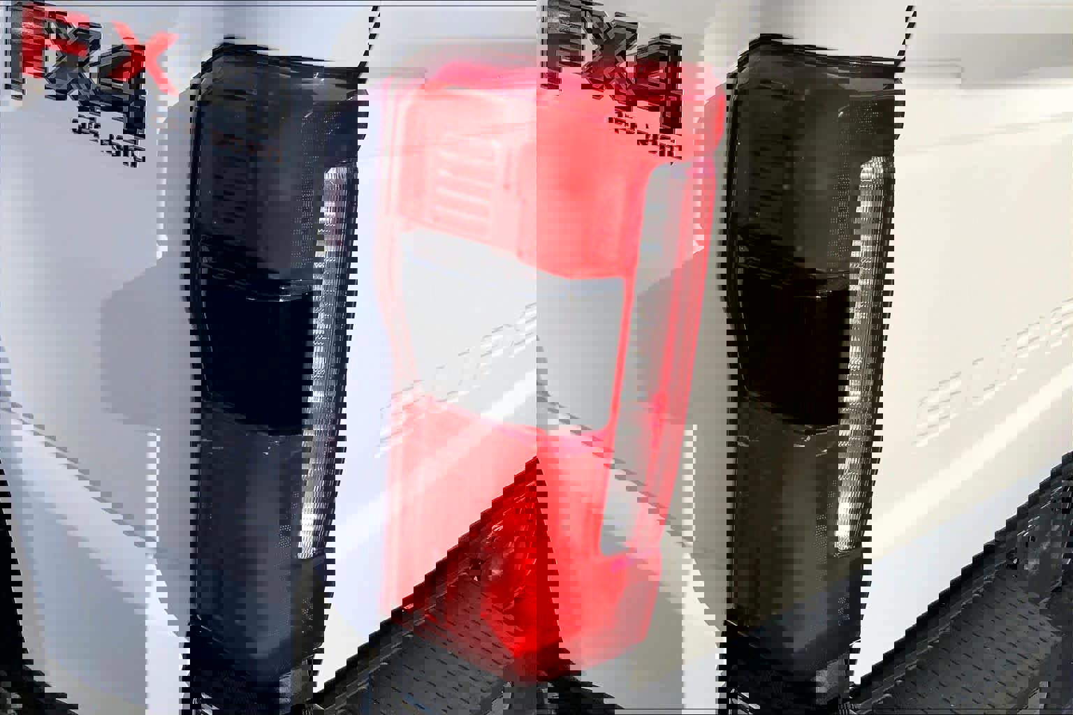 Certified 2025 Ford F250 Lariat w/ Chrome Package image 24