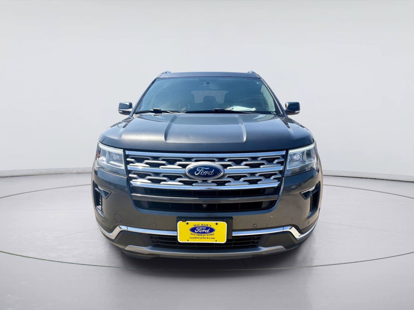 Certified 2018 Ford Explorer Limited AWD/4WD image 6