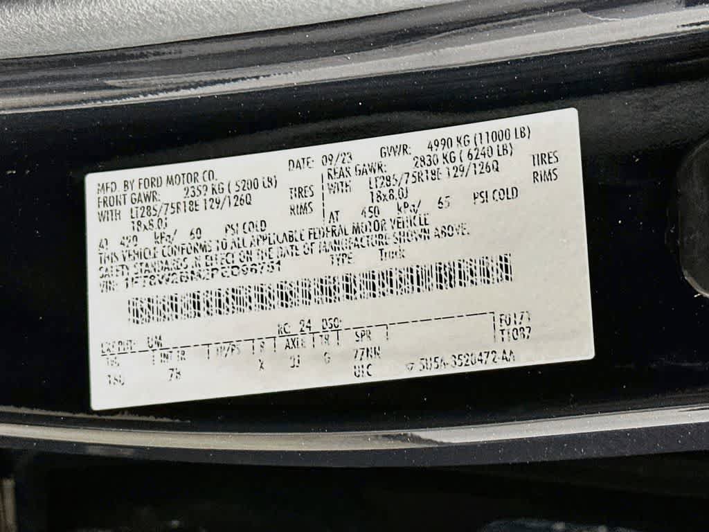 Certified 2023 Ford F250 Platinum w/ Tremor Off-Road Package AWD/4WD image 23