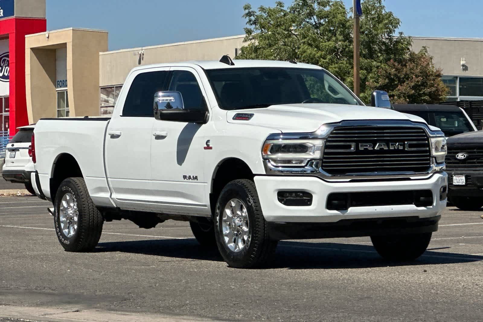 Used 2024 RAM 2500 Laramie w/ Safety Group AWD/4WD image 10