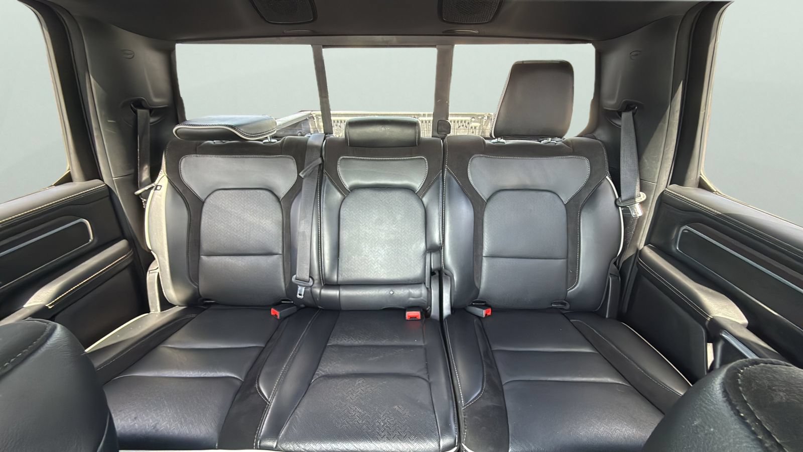 Used 2025 RAM 1500 Laramie AWD/4WD image 26