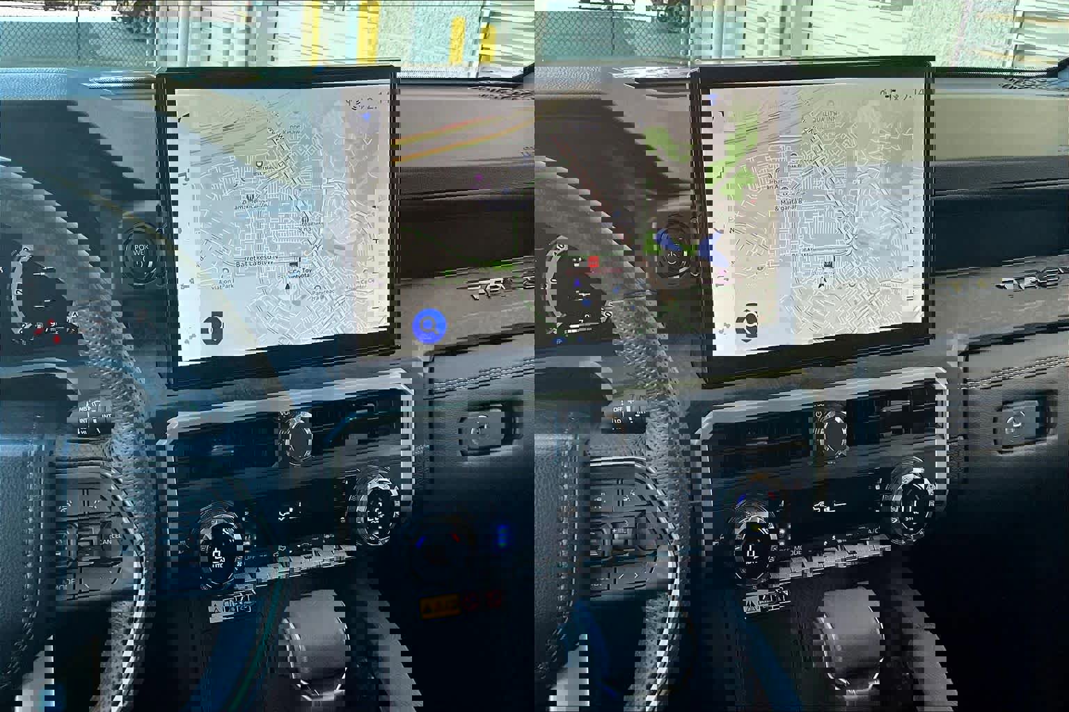 Used 2024 Toyota Tacoma Limited image 9