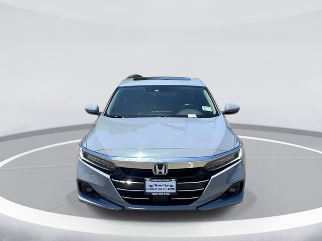 Used 2022 Honda Accord Touring image 2