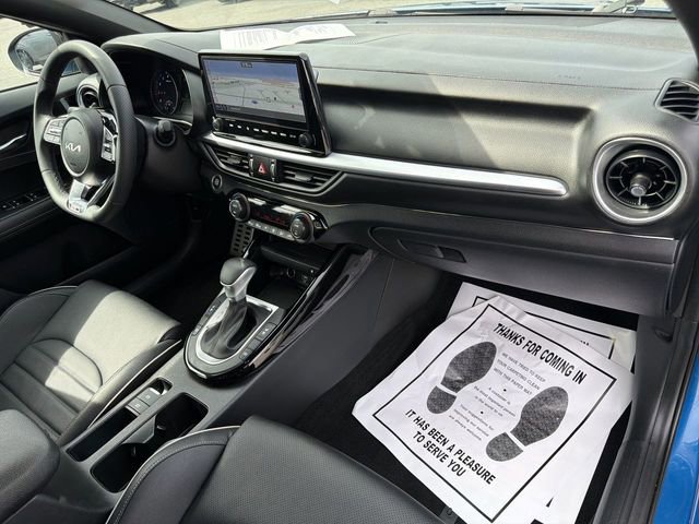 Used 2023 Kia Forte GT-Line w/ GT-Line Premium Package image 31