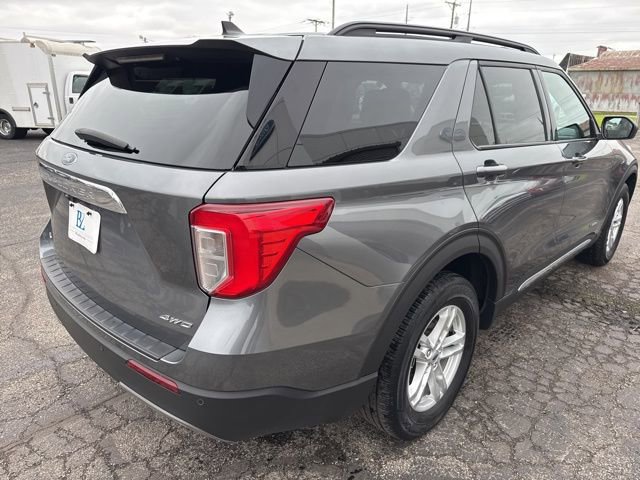 Certified 2023 Ford Explorer XLT w/ Equipment Group 202A AWD/4WD image 9
