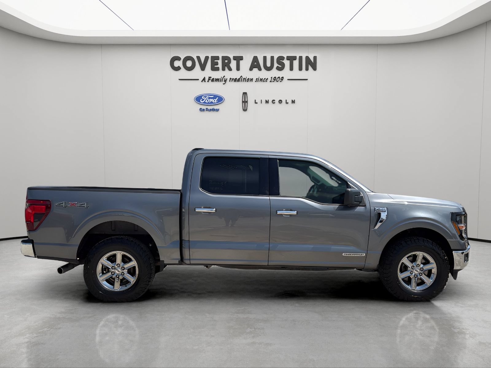 Certified 2024 Ford F150 XLT w/ Mobile Office Package AWD/4WD image 6