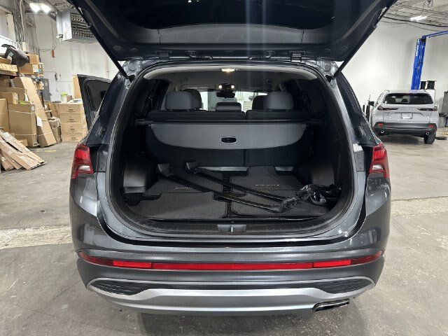 Used 2022 Hyundai Santa Fe SEL AWD/4WD image 25