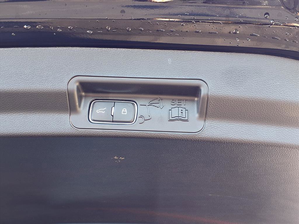 Certified 2023 Ford Explorer XLT w/ Equipment Group 202A image 25