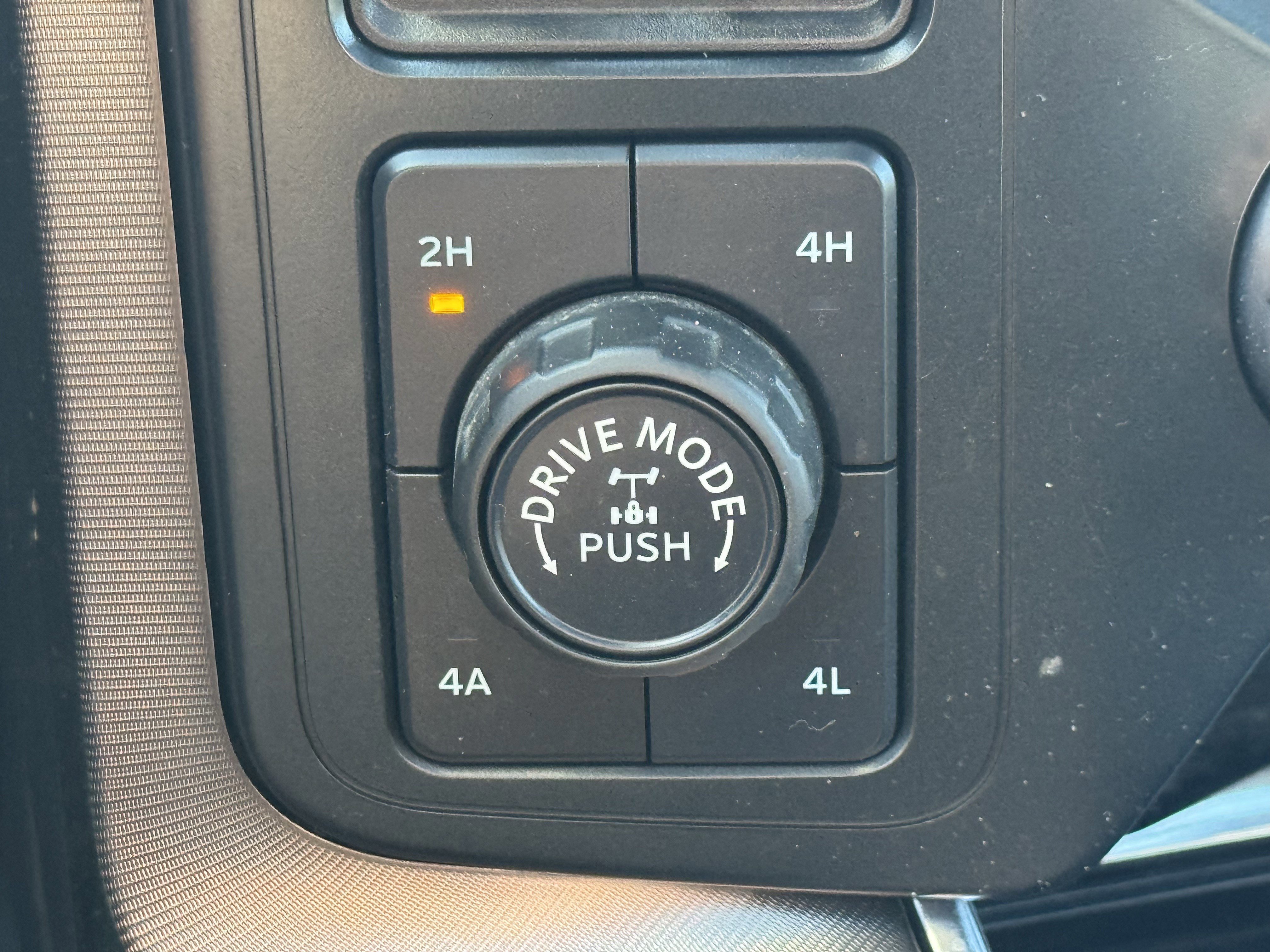 Certified 2023 Ford F150 Platinum w/ Equipment Group 701A High image 22