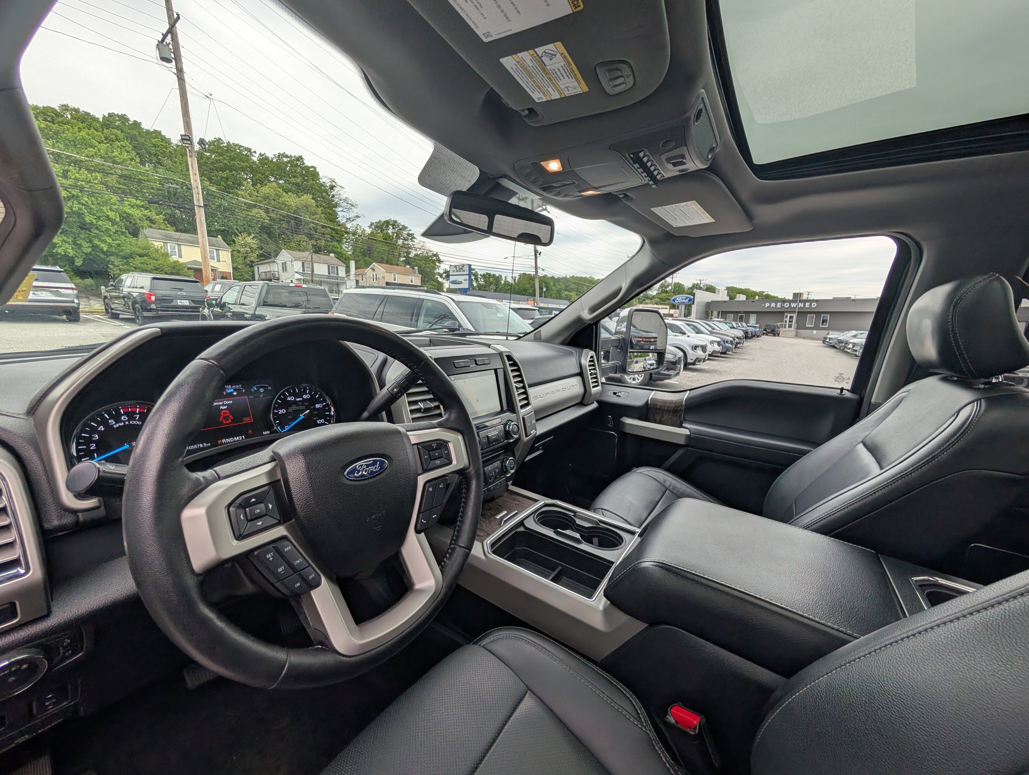 Certified 2017 Ford F250 Lariat w/ Lariat Ultimate Package AWD/4WD image 16