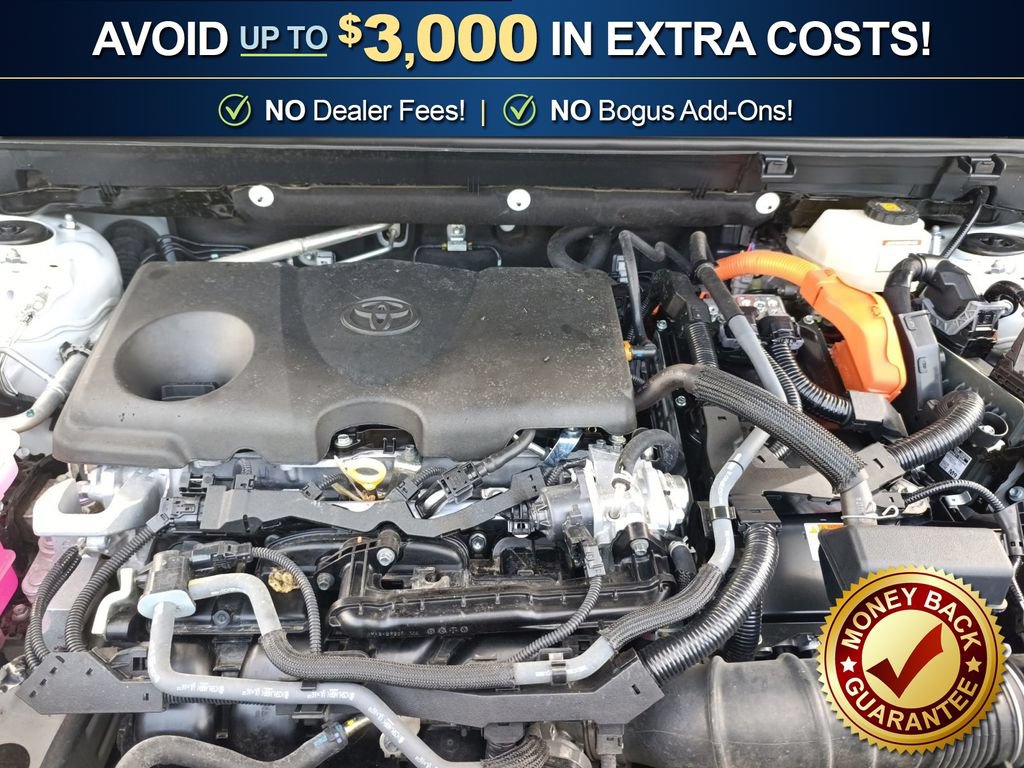 Used 2025 Toyota RAV4 LE AWD/4WD image 24