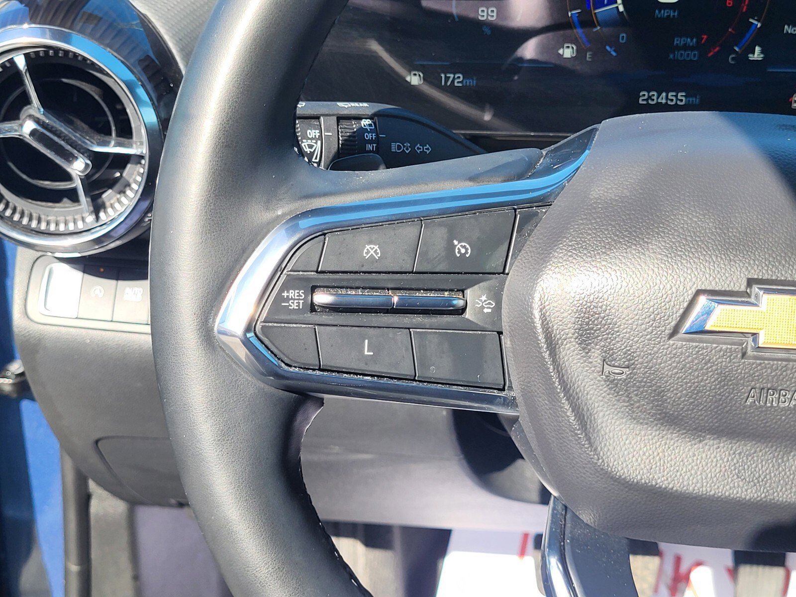 Used 2025 Chevrolet Equinox LT w/ Convenience Package II image 27