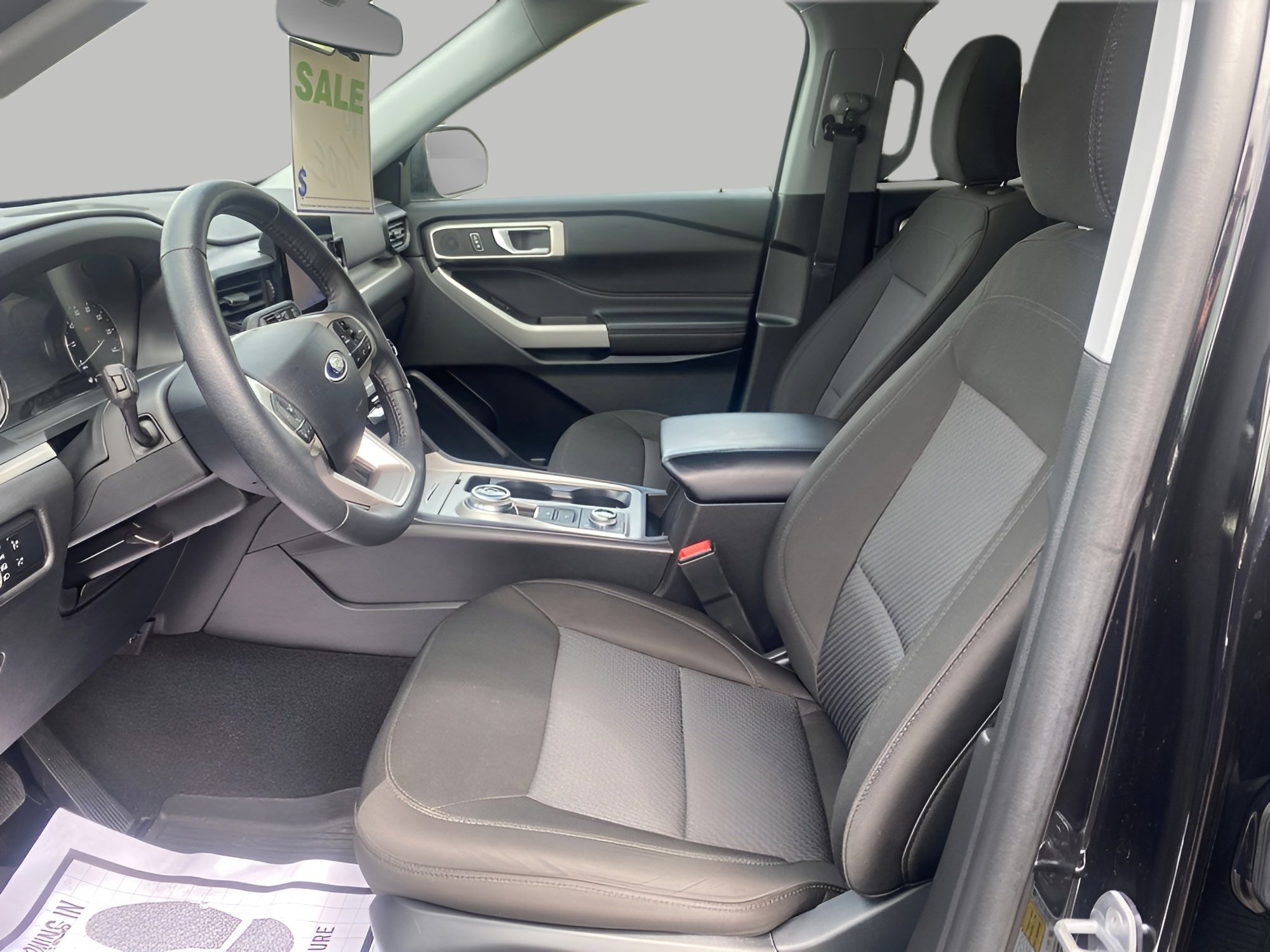 Certified 2024 Ford Explorer XLT AWD/4WD image 19
