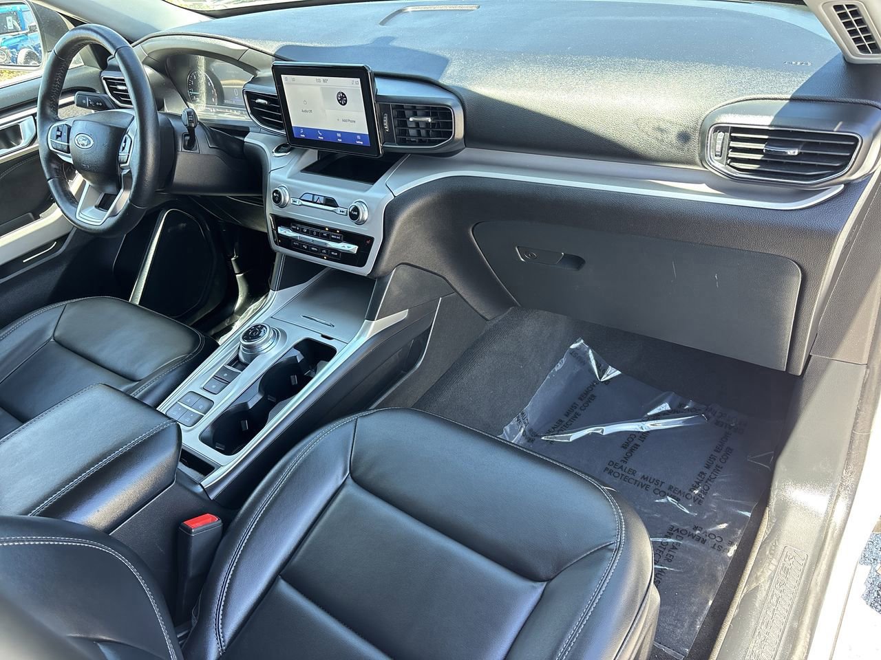 Certified 2023 Ford Explorer XLT w/ Equipment Group 202A image 18