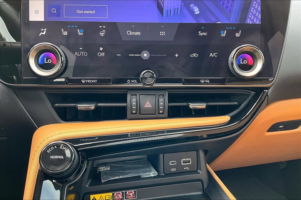 Used 2025 Lexus NX 350h AWD w/ Accessory Package (2T) image 31