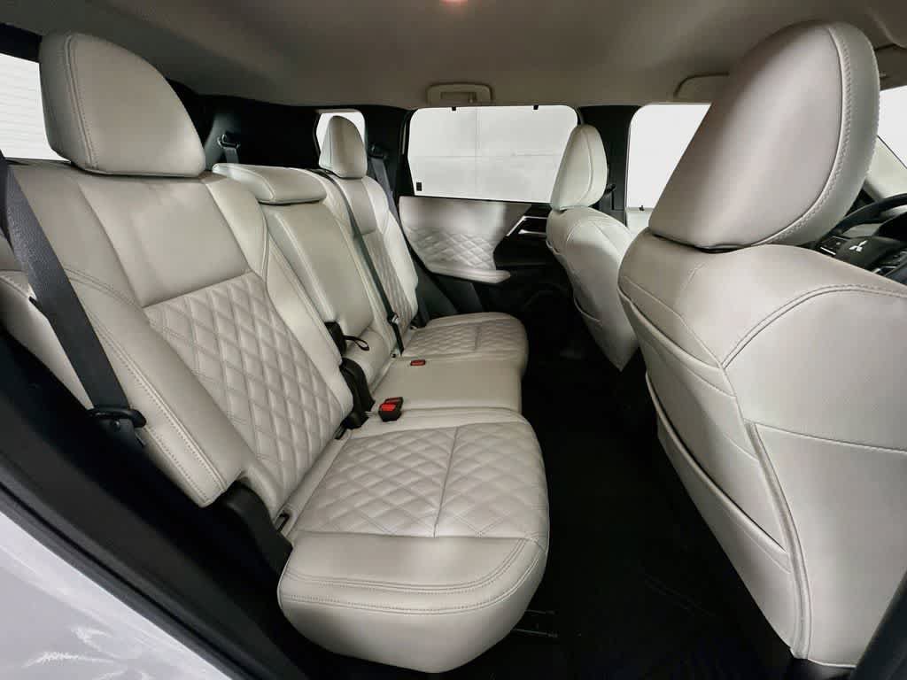 Used 2024 Mitsubishi Outlander SEL FWD image 31
